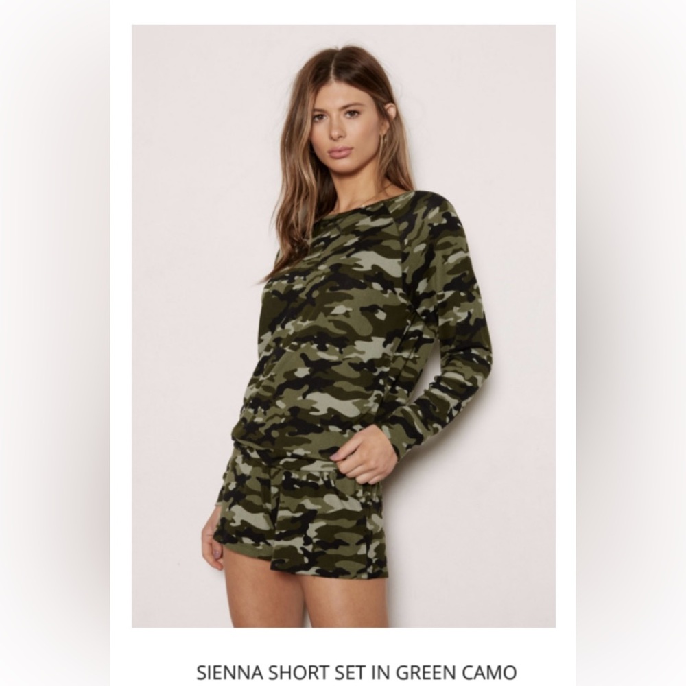 Brand New! Tart Intimates Sienna Short Set in Green Camo Size M